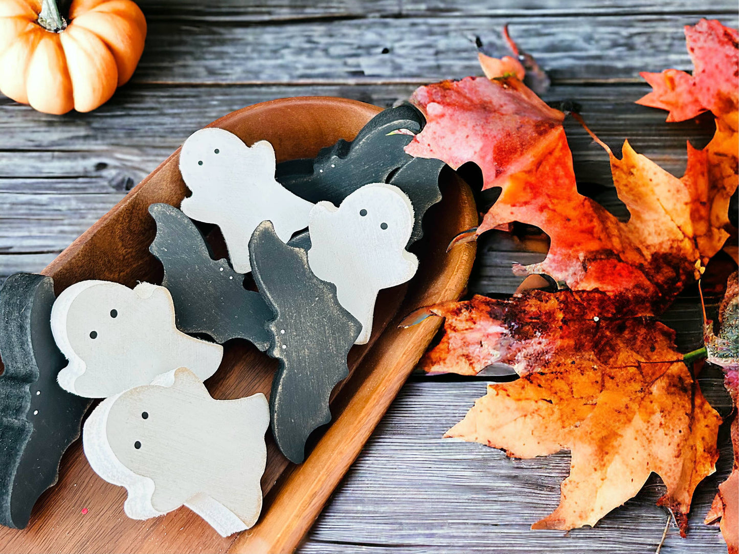 Primitive/Rustic Halloween Wood Ghost Bowl Fillers-Set of 3