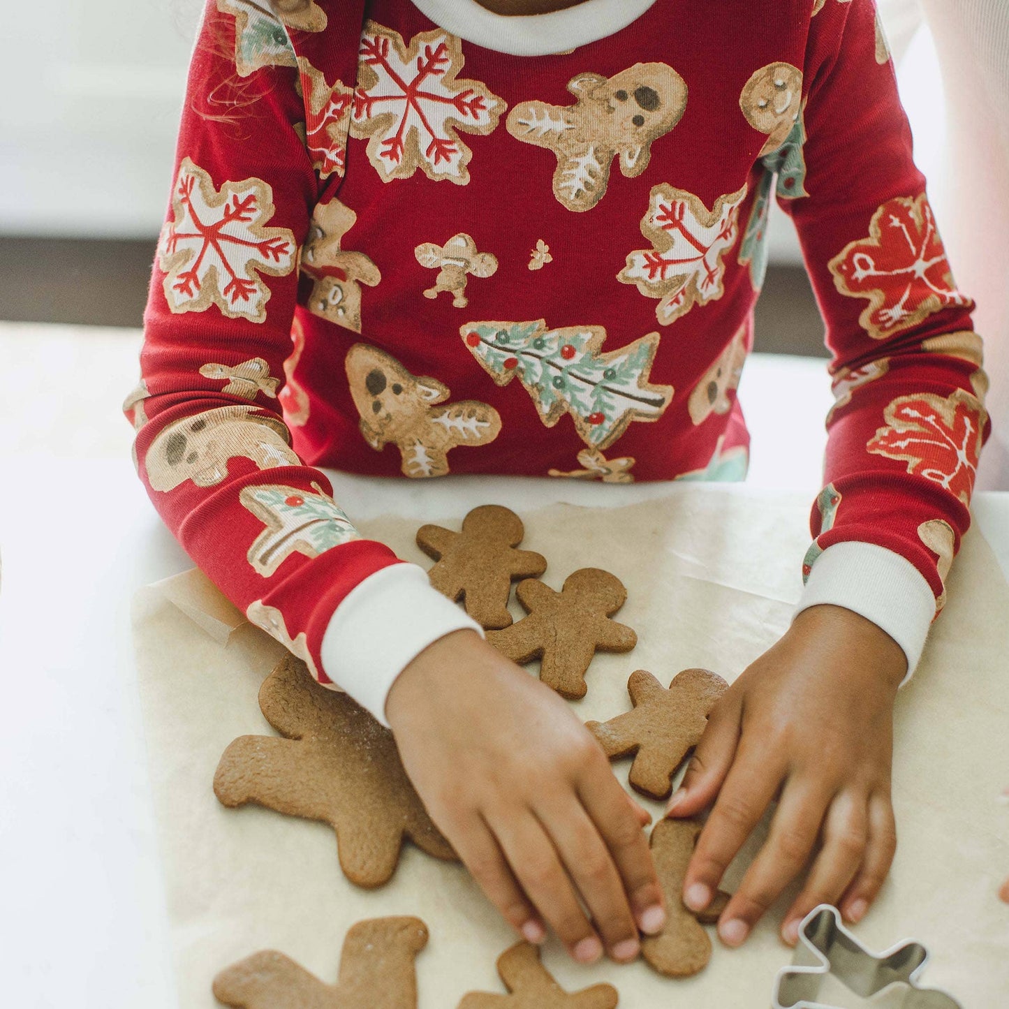 Gingerbread Bake Matching Family Pajamas
: 4T