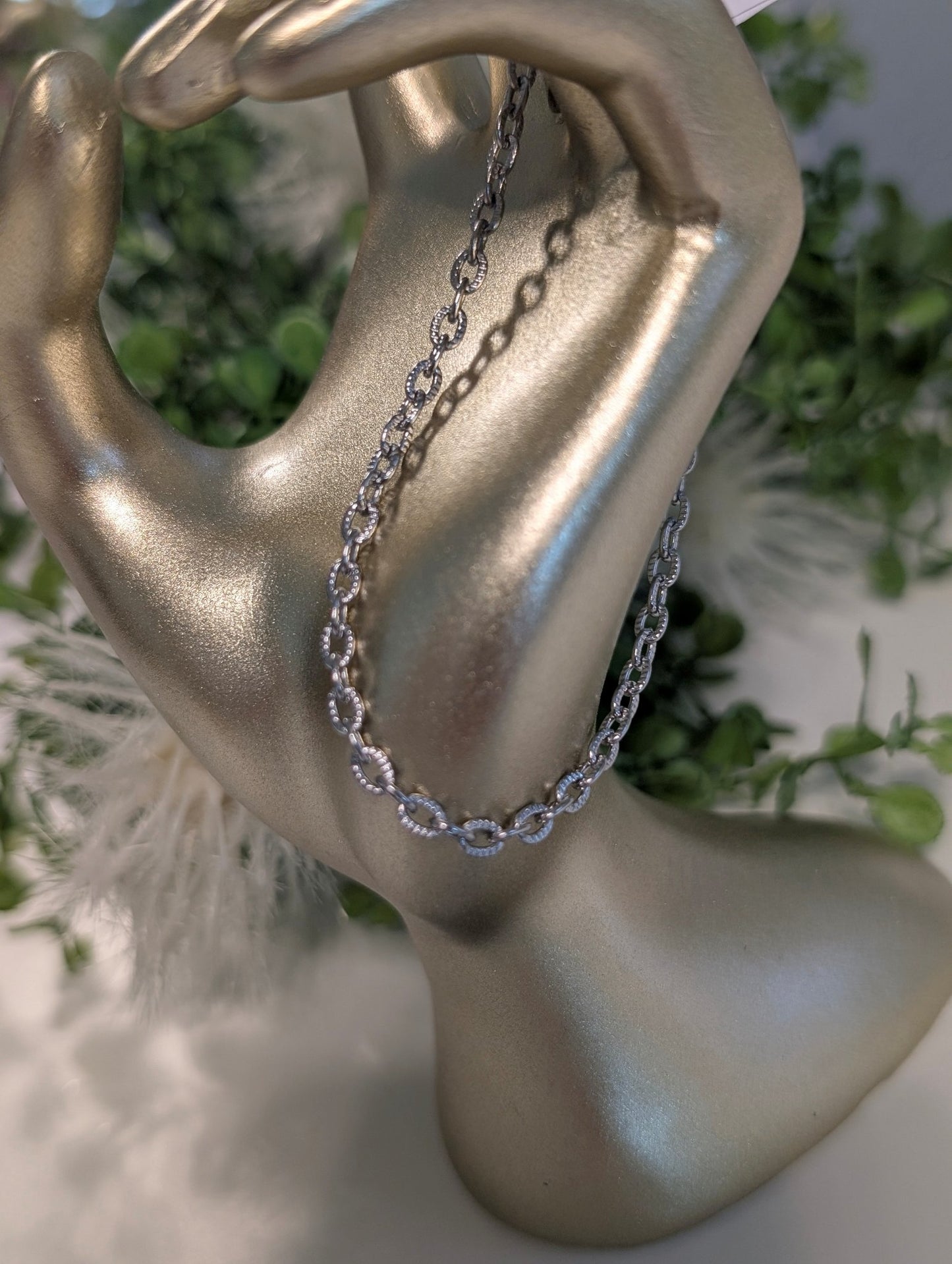 683141a372fd2b06bf9be0b8_stainless-steel-sm-oval-etched-bracelet_1749170882787.jpg