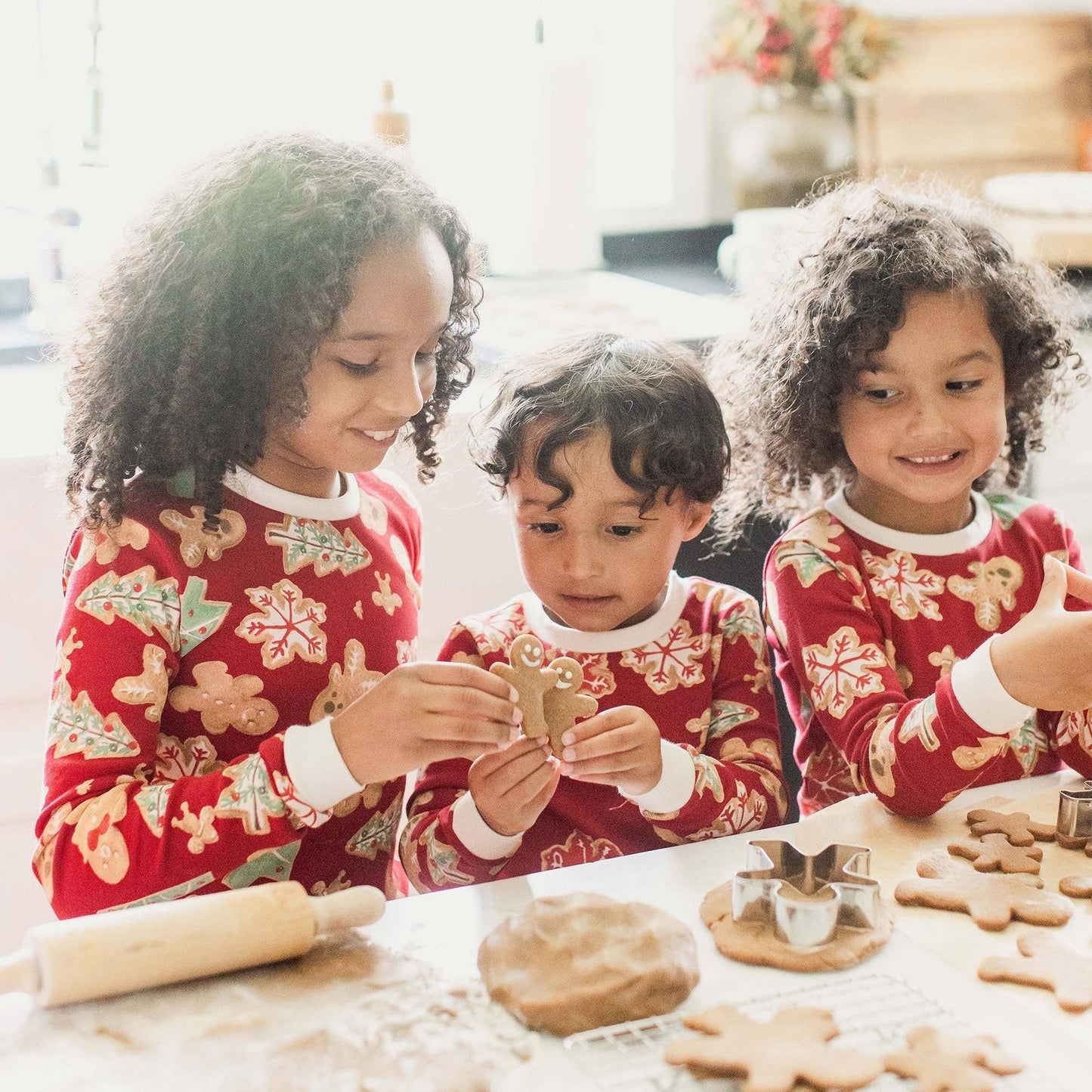 Gingerbread Bake Matching Family Pajamas
: 24M