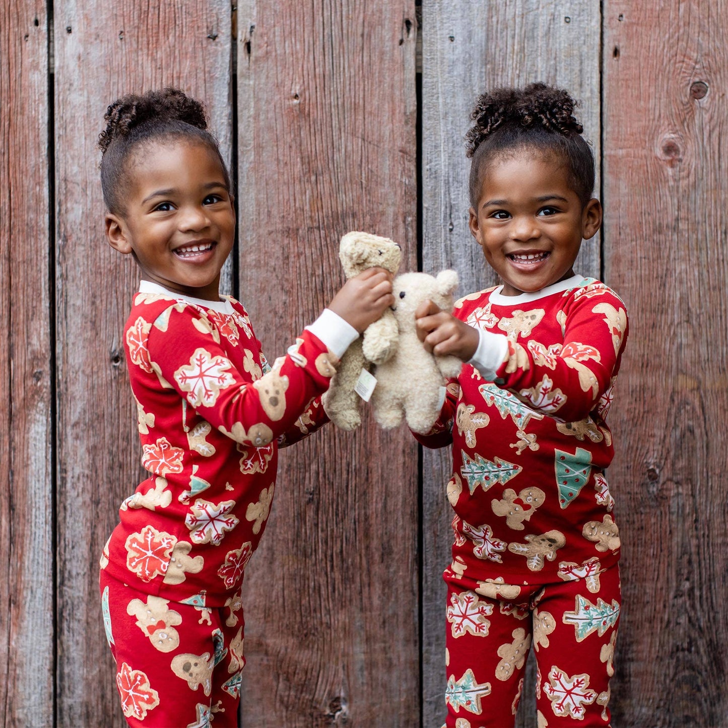Gingerbread Bake Matching Family Pajamas
: 4T