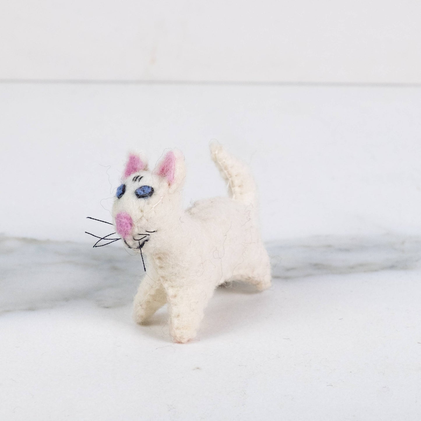 Finger Puppets - Red Barn Farmhouse Set - The Winding Road