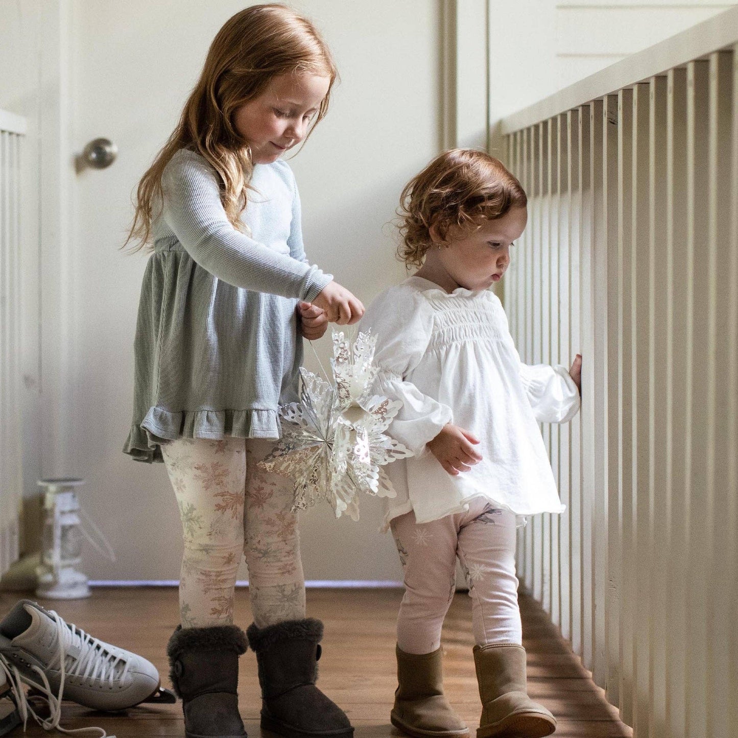 Snowflake Flurries Organic Tunic & Pants Set
: 18M