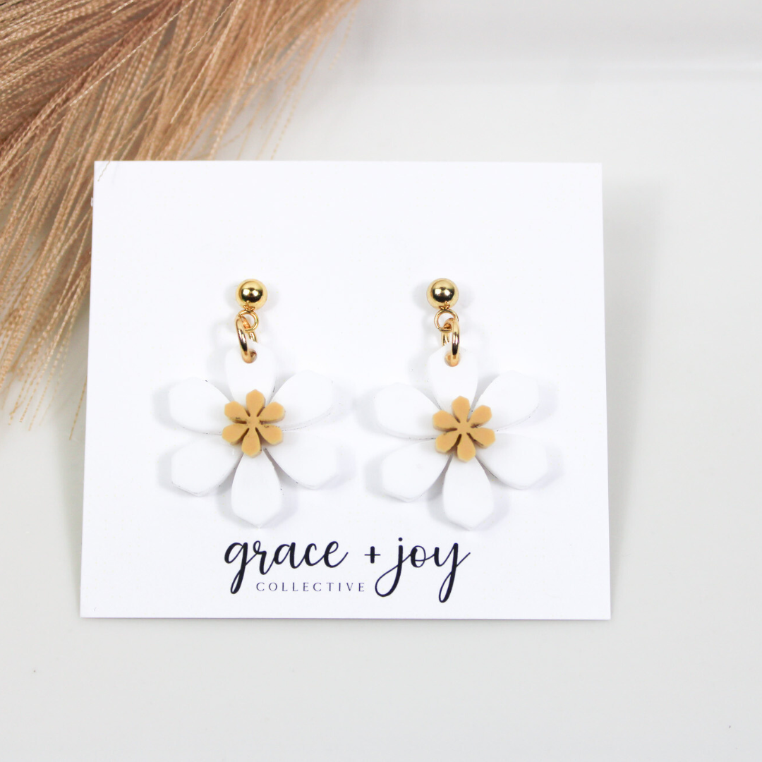Daisy Earrings, Acrylic Earrings