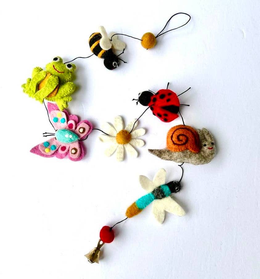 Garland - Felt Springtime Bug Buddies  The Winding Road
