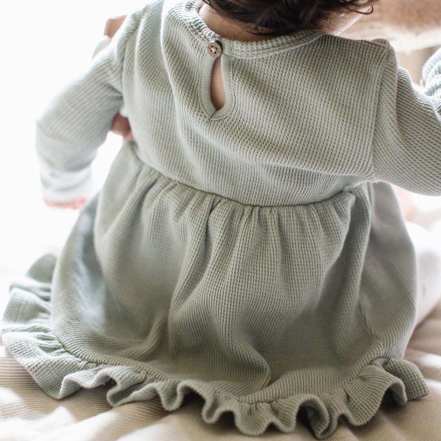 Snowflake Flurries Organic Tunic & Pants Set
: 18M