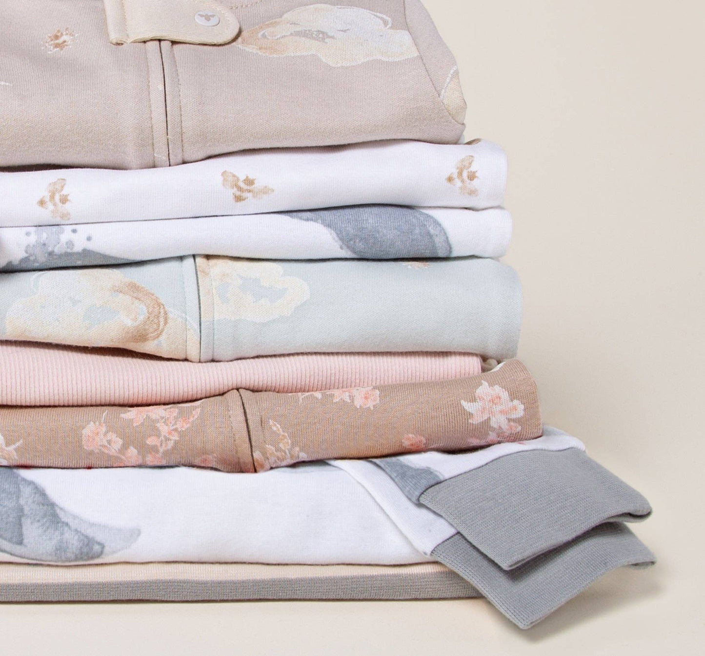 Whimsical Floral Organic Cotton Sleeper
: Hummus / 18 Months