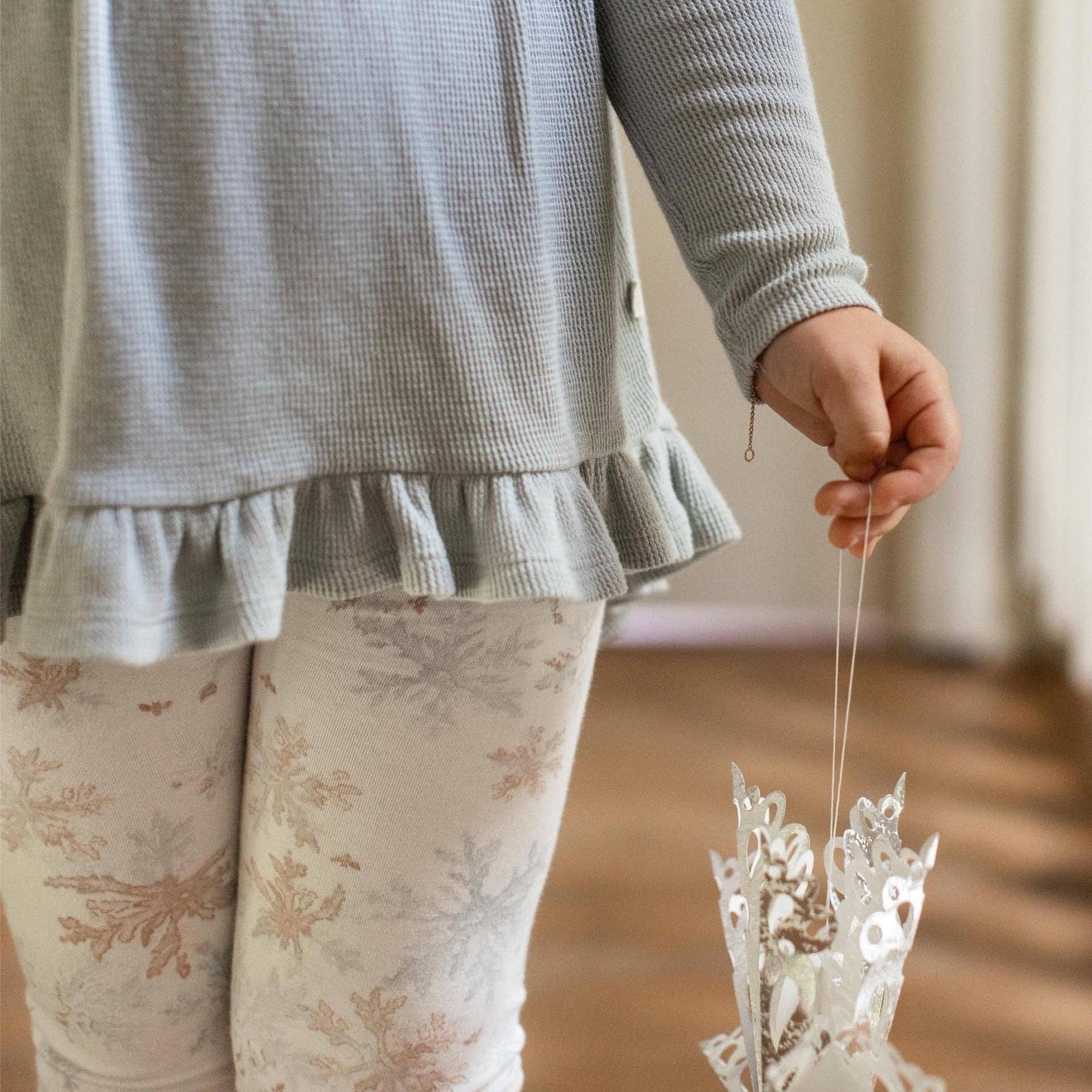 Snowflake Flurries Organic Tunic & Pants Set
: 18M