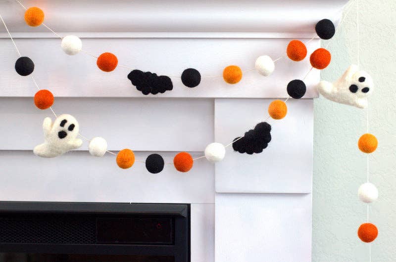 Ghost & Bat Halloween Fall Garland- Orange Black & White