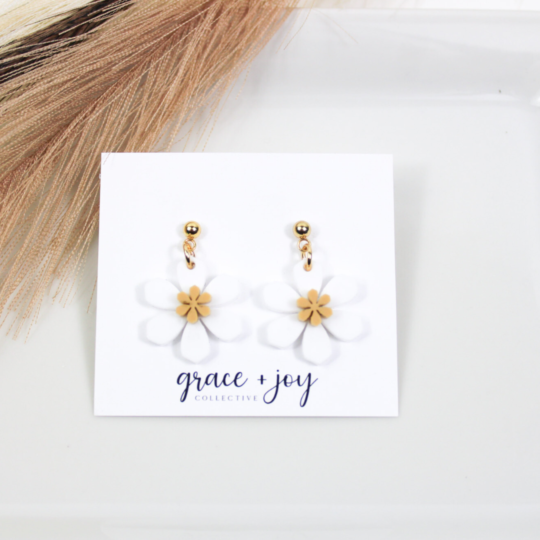 Daisy Earrings, Acrylic Earrings