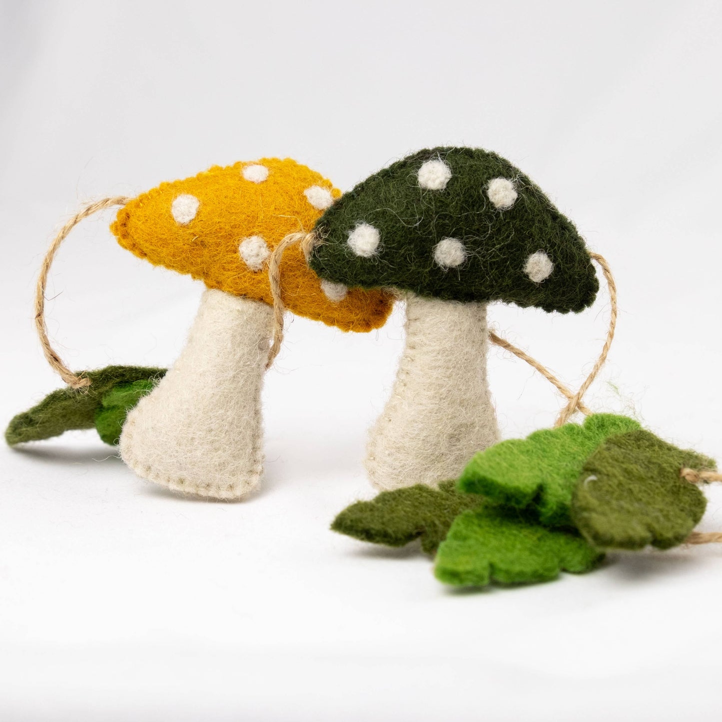 Garland - Felt Multicolor Spotted Mushroom - The Winding Road