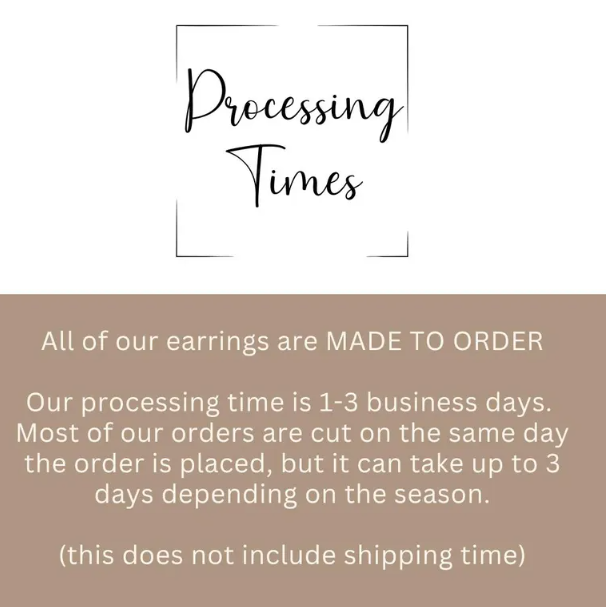 Christmas Holly Dangle Earrings, Christmas Tree Earrings : Tree