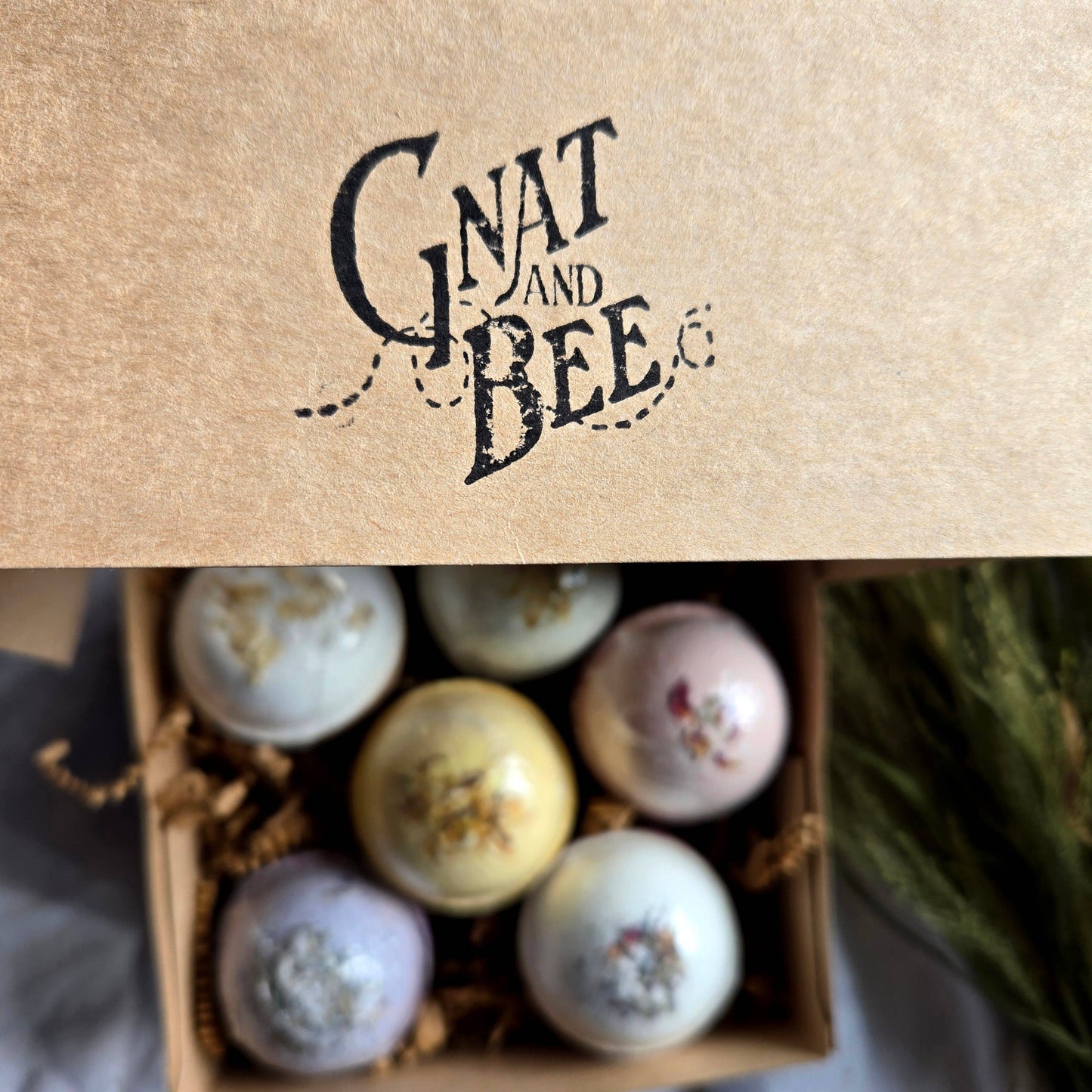 BATH BOMB GIFT SET